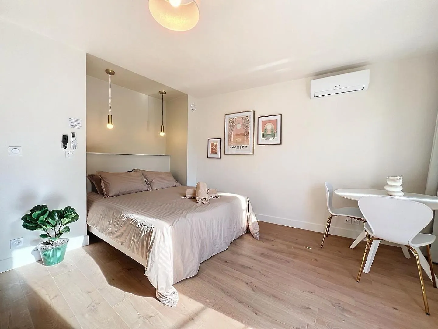 Charmant Appartement - Avec Balcon & Climatisation - Les Freres De La Loc' Marselha Apartamento